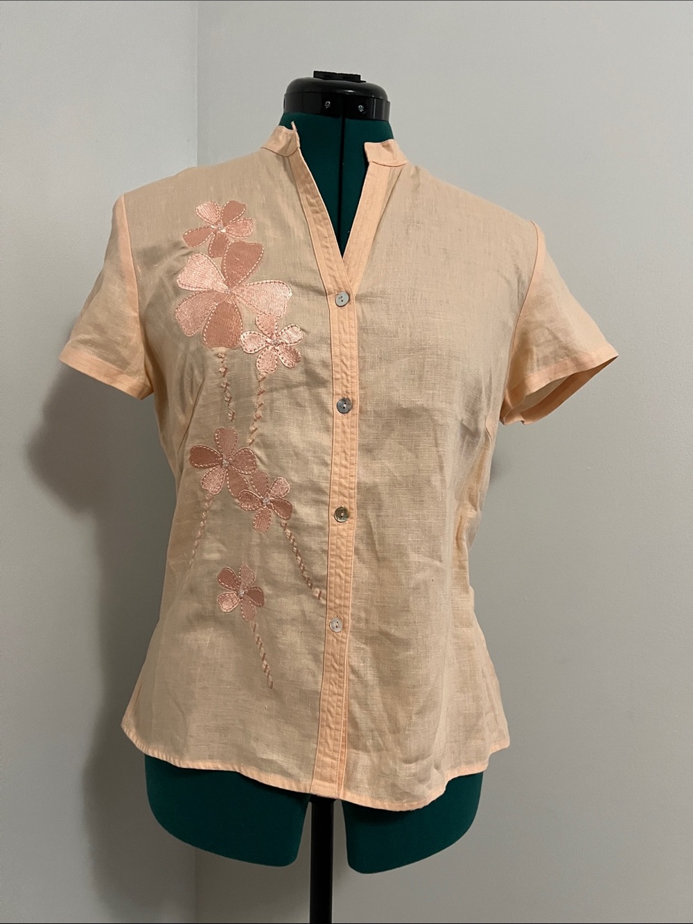 Peach Floral Embroidered Short-Sleeve Button Front Top
